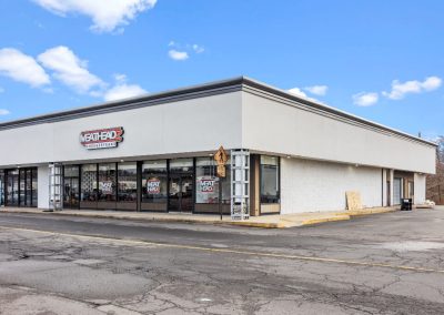 Front - Exterior - Meatheadz Cheesesteaks